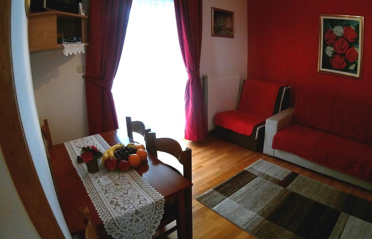 Plitvice Pension Perisic Korenica Exterior photo